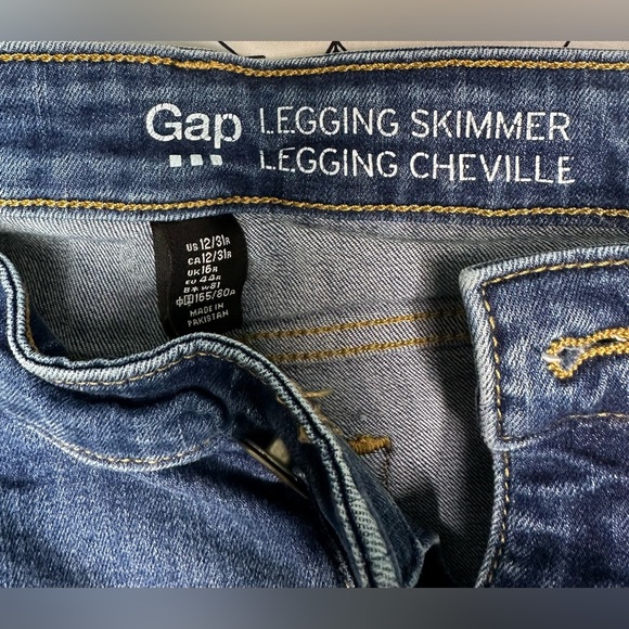 Gap Women’s 12 Jeans - Picture 2 of 4